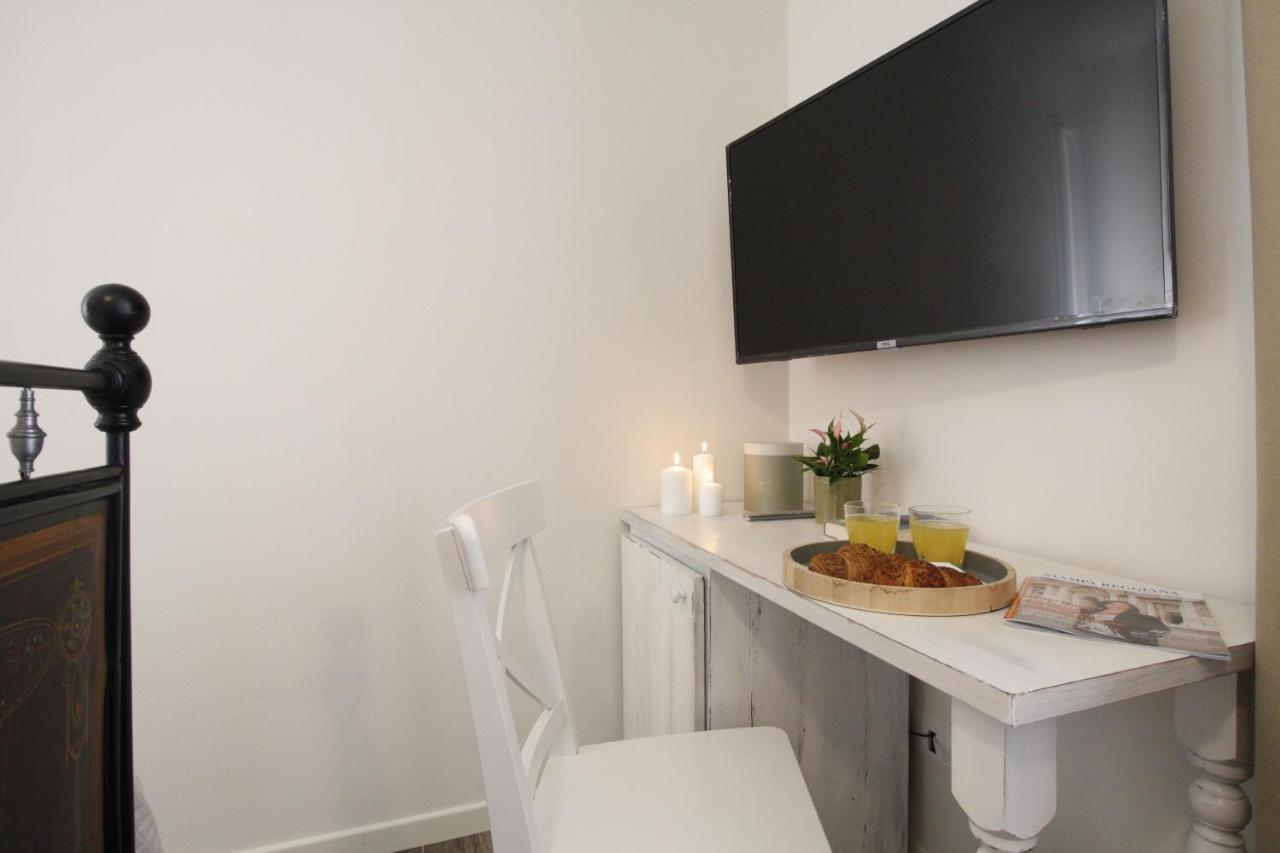 Bed & Basta * Reggio nell'Emilia